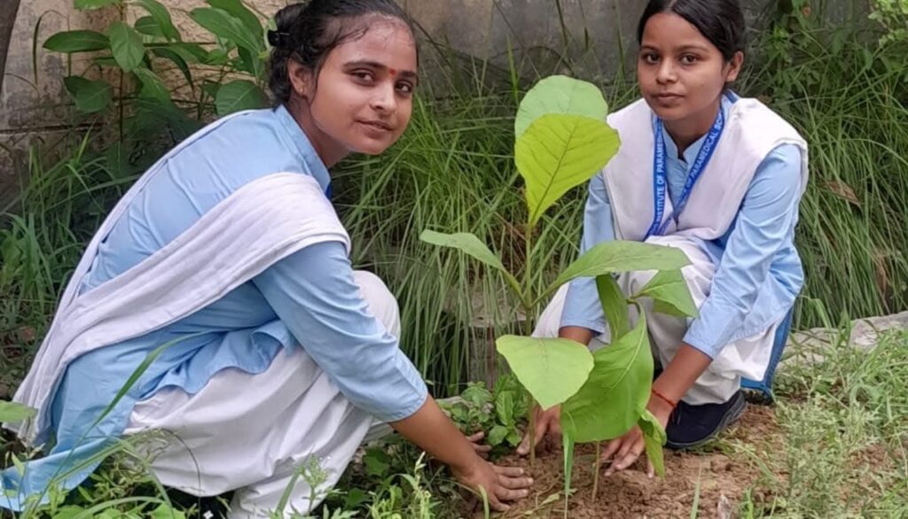 एक_पेड़_मां_के_नाम – July 2025